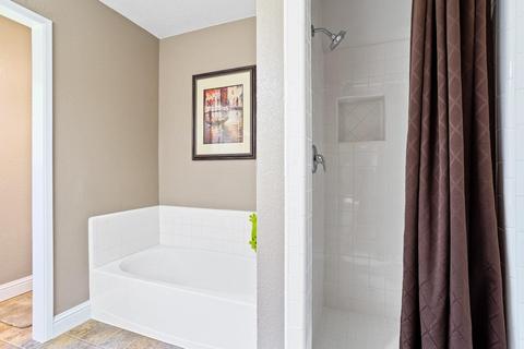 2732 Scenic Bnd, Modesto, CA 95355 photo 25