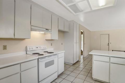 2609 Chapparal Pl, Modesto, CA 95358 photo 17