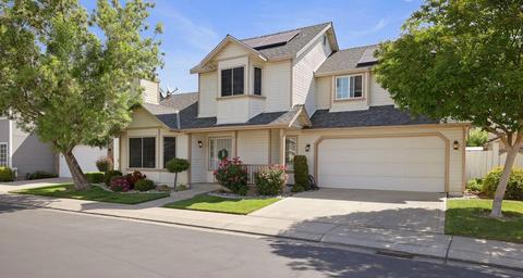 1932 Cobblestone Mnr, Modesto, CA 95355 photo 2