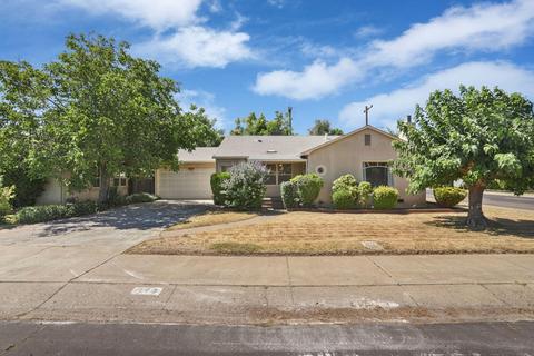 340 W Turner Rd, Lodi, CA 95240 photo 1