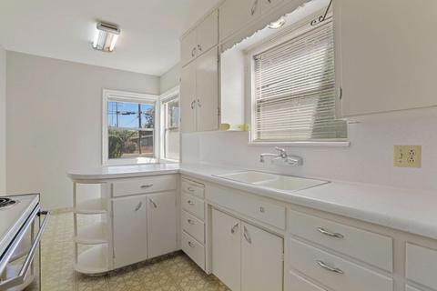 340 W Turner Rd, Lodi, CA 95240 photo 15