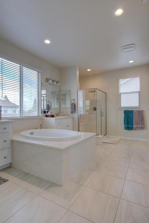 2204 Yellowhammer Ln, Modesto, CA 95355 photo 27