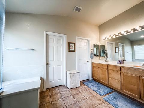 768 Amy Way, Manteca, CA 95337 photo 35