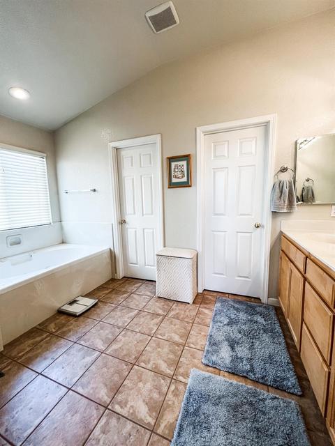 768 Amy Way, Manteca, CA 95337 photo 36
