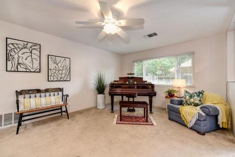 2730 Blackburn Dr, Davis, CA 95618 photo 14