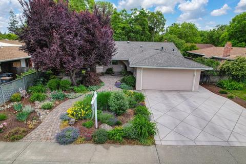 2730 Blackburn Dr, Davis, CA 95618 photo 2