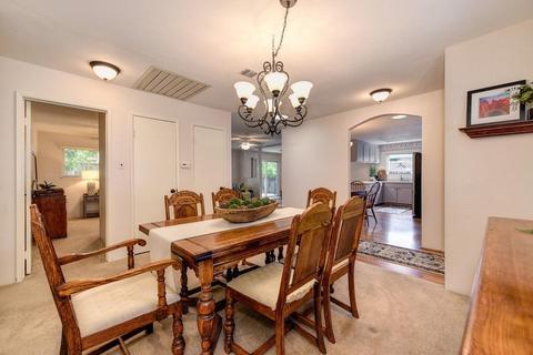 2730 Blackburn Dr, Davis, CA 95618 photo 12