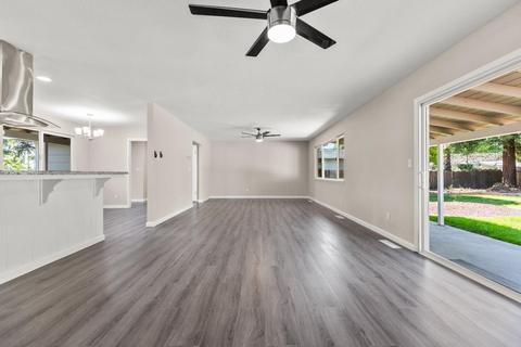 1001 W Rumble Rd, Modesto, CA 95350 photo 17