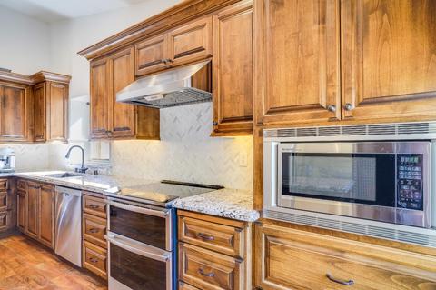 5909 Camray Cir, Carmichael, CA 95608 photo 9