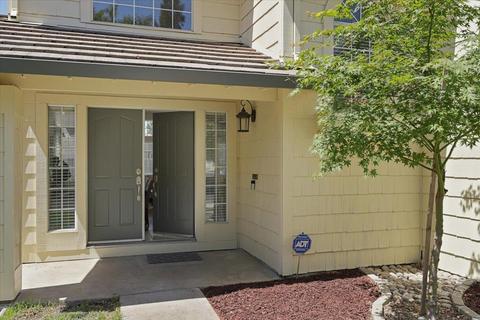 821 Salina Dr, Modesto, CA 95357 photo 5