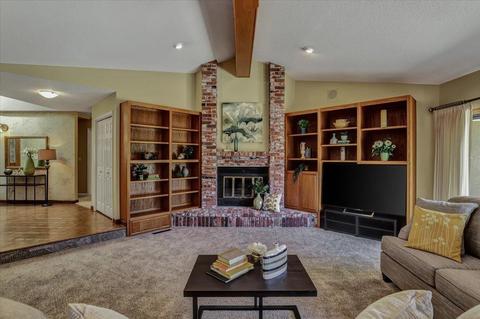 2425 Sebastian Dr, Turlock, CA 95382 photo 4