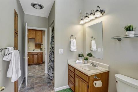 2425 Sebastian Dr, Turlock, CA 95382 photo 30