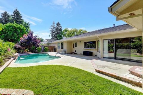 2425 Sebastian Dr, Turlock, CA 95382 photo 7
