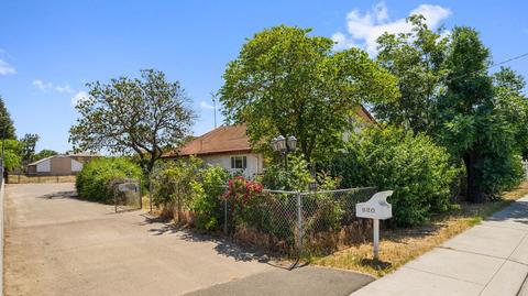 820 N Stockton Ave, Ripon, CA 95366 photo 3