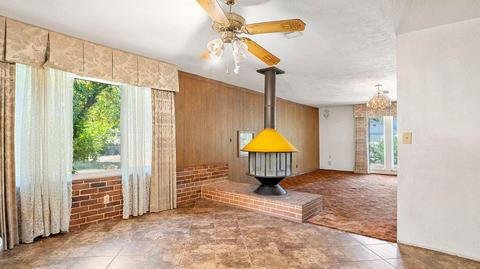 820 N Stockton Ave, Ripon, CA 95366 photo 13
