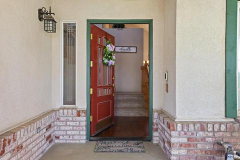 1809 Kit Fox Dr, Hughson, CA 95326 photo 4