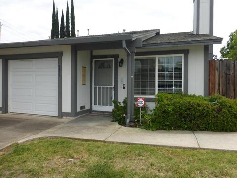 5636 Vall Ct, Carmichael, CA 95608 photo 2