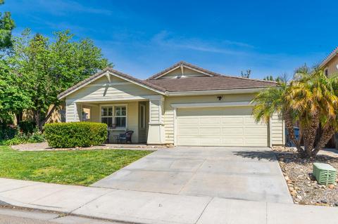 389 Violet Pl, Tracy, CA 95377 photo 3