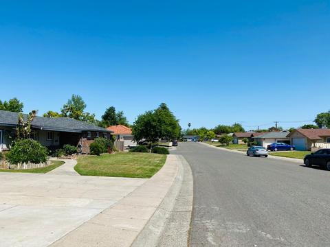 6005 Denver Dr, Carmichael, CA 95608 photo 3
