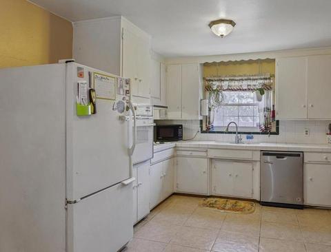 1317 Theo, Modesto, CA 95350 photo 6