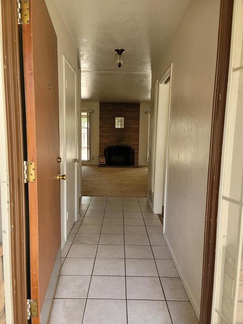 1417 Fordham Ave, Modesto, CA 95350 photo 2