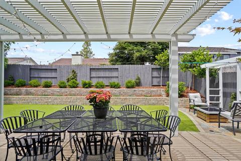 255 Keller Cir, Folsom, CA 95630 photo 3