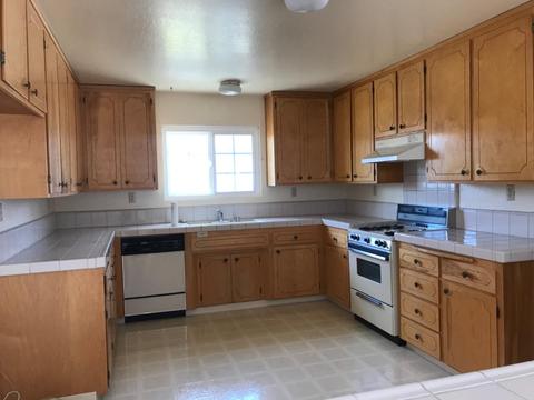 1133 Rousch Ave, Seaside, CA 93955 photo 8