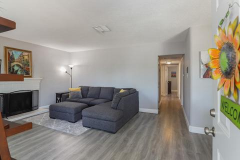720 N Crescent Ave, Lodi, CA 95240 photo 5