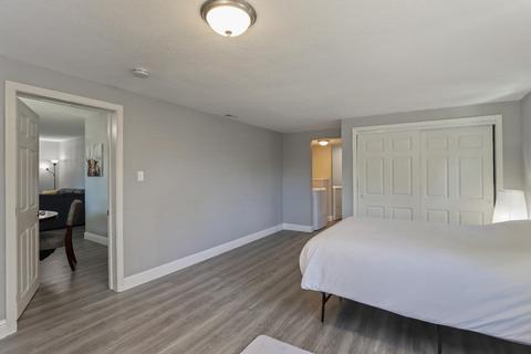 720 N Crescent Ave, Lodi, CA 95240 photo 17