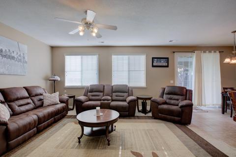 68 Nostalgia Ave, Patterson, CA 95363 photo 32