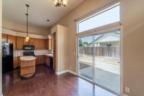 425 Chablis Way, Manteca, CA 95337 photo 8