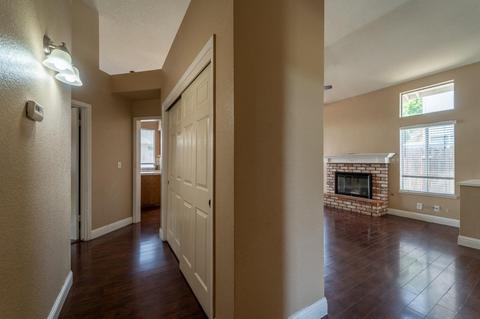 425 Chablis Way, Manteca, CA 95337 photo 16