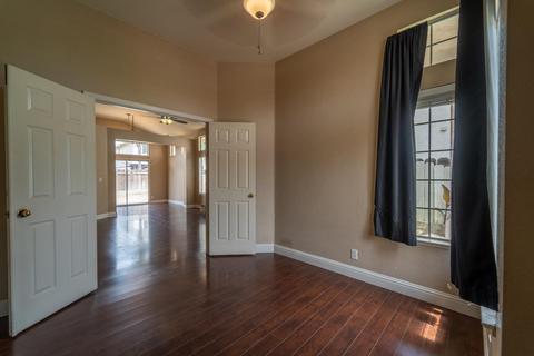 425 Chablis Way, Manteca, CA 95337 photo 21