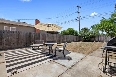 2305 Geneva Dr, Modesto, CA 95350 photo 20