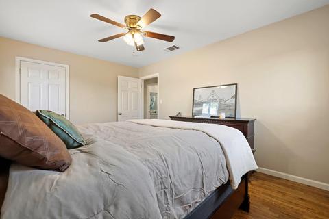 2305 Geneva Dr, Modesto, CA 95350 photo 17