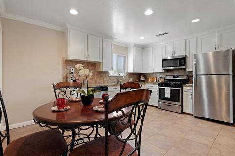2305 Geneva Dr, Modesto, CA 95350 photo 4