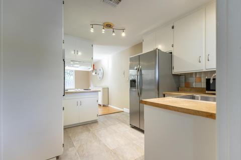 1225 Multnomah Dr, Modesto, CA 95350 photo 7