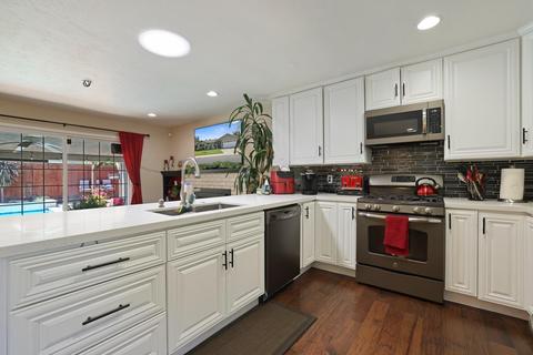1812 Kienitz Ave, Modesto, CA 95355 photo 11