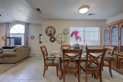 1360 Windsor Ct, Turlock, CA 95380 photo 10