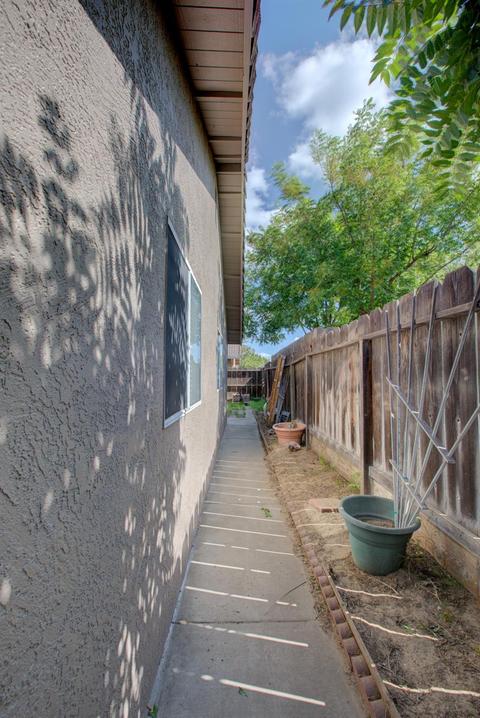 1360 Windsor Ct, Turlock, CA 95380 photo 46