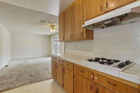 3201 Lisa Dr, Modesto, CA 95350 photo 13
