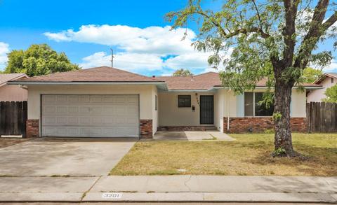 3201 Lisa Dr, Modesto, CA 95350 photo 1
