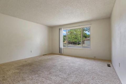 3201 Lisa Dr, Modesto, CA 95350 photo 5