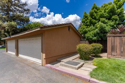 4063 Elmo Loop #D, Modesto, CA 95356 photo 3