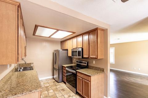 4063 Elmo Loop #D, Modesto, CA 95356 photo 7