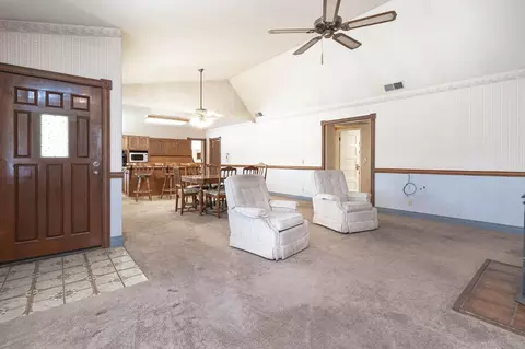 1111 Ullrey Ave, Escalon, CA 95320 photo 5