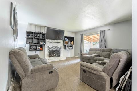 3124 Scenic Dr, Modesto, CA 95355 photo 11