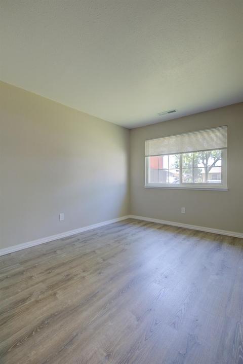 1017 Petaluma Dr, Modesto, CA 95351 photo 26