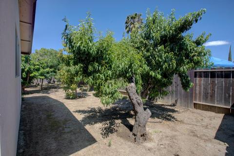 1017 Petaluma Dr, Modesto, CA 95351 photo 12
