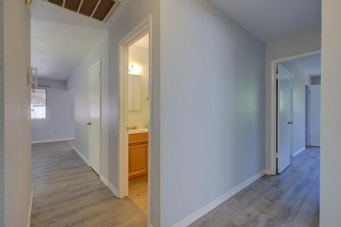1017 Petaluma Dr, Modesto, CA 95351 photo 13